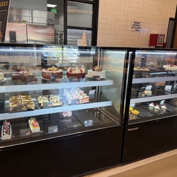85°C Bakery Cafe - Santee - Bakeries Near Me - Santee, California