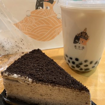 Timeless Tea - Oreo Mille Crepe Cake - Desserts Near Me - Seattle, Washington Timeless Tea - Oreo Mille Crepe Cake - Desserts Near Me - Seattle, Washington