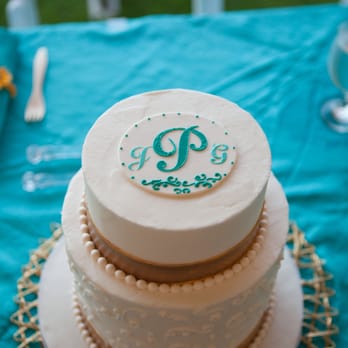 A Cake Life - Lilikoi and lemon cake. Teal Ombre inside. Delicious! - Bakeries Near Me - Honolulu, Hawaii A Cake Life - Lilikoi and lemon cake. Teal Ombre inside. Delicious! - Bakeries Near Me - Honolulu, Hawaii