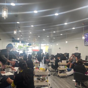 Posh Nails - Posh Nails in Manhattan Beach, CA. It's the best!! Relax and be well taken care of. I love it and Connie Ching, the owner is the best!!! - Nail Salons Near Me - Manhattan Beach, California