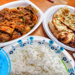 Beef Bhuna and Garlic naan