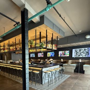 SPARROW PIZZA BAR - Updated March 2025 - 519 Photos & 157 Reviews - 977