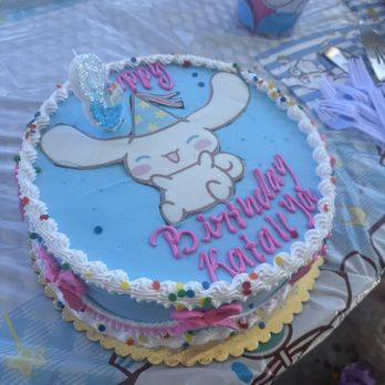 Javie's Cakes - Custom Cakes Near Me - Vallejo, California Javie's Cakes - Custom Cakes Near Me - Vallejo, California