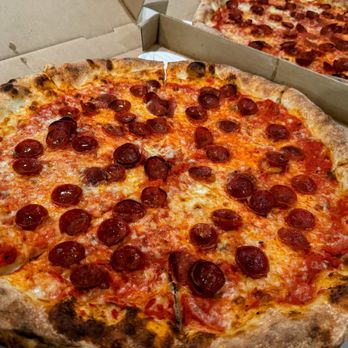 What Up Dough Pizza - NY Style Pepperoni - Pizza Near Me - Burbank, California What Up Dough Pizza - NY Style Pepperoni - Pizza Near Me - Burbank, California