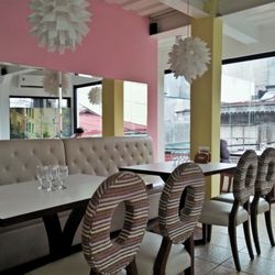 Cafe Quay - Cafe Interior