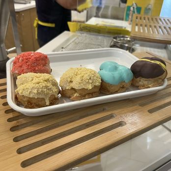 Beard Papa’s - 6. Mashle 6 Pack Set - Bakeries Near Me - Glendale, California Beard Papa’s - 6. Mashle 6 Pack Set - Bakeries Near Me - Glendale, California