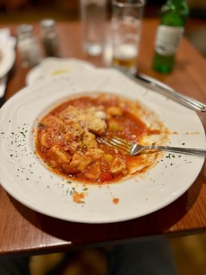 La Tavola by null