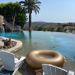 Priority Pool Service