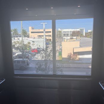 Publix - Elevator - Grocery Near Me - Coral Gables, Florida