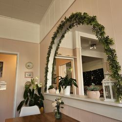 Piggy & Paisley - Inside decor