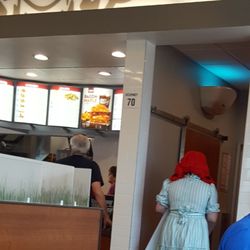 Wendy's - It's Wendy!