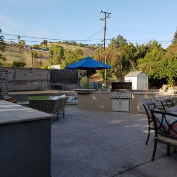 Anthony Marshall Landscape - an outdoor kitchen and grill - Landscaping Near Me - Thousand Oaks, California