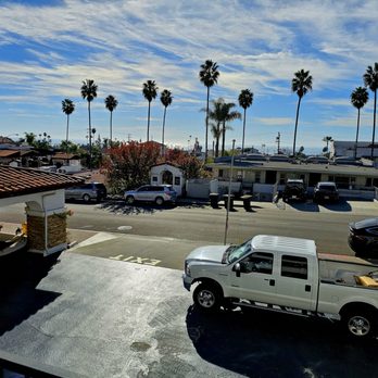 The Volarè - I can keep an eye on my truck and watch the sunset over the ocean at the same time. - Hotels Near Me - San Clemente, California The Volarè - I can keep an eye on my truck and watch the sunset over the ocean at the same time. - Hotels Near Me - San Clemente, California