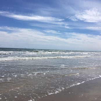 Padre Balli Surf Park - Clear water blue sky - Beaches Near Me - Corpus Christi, Texas