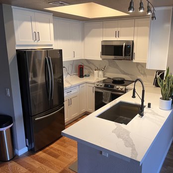 SD Kitchen Cabinets - Cabinetry Near Me - San Diego, California