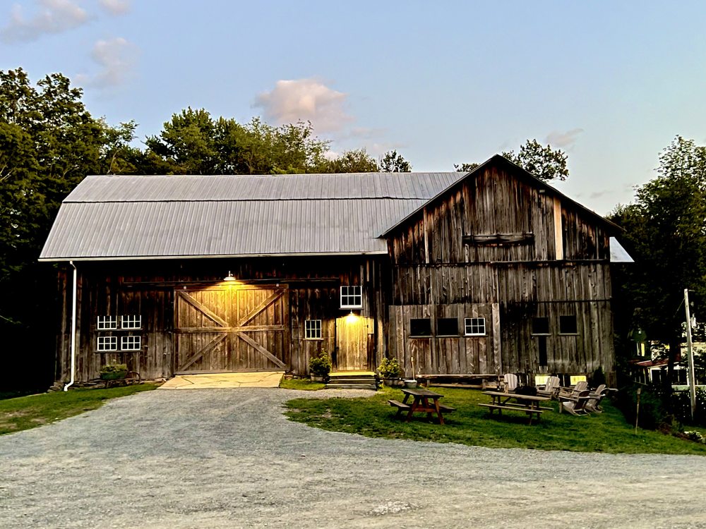 OLD CARTER BARN 235 Shore Dr, Tunkhannock, Pennsylvania Venues