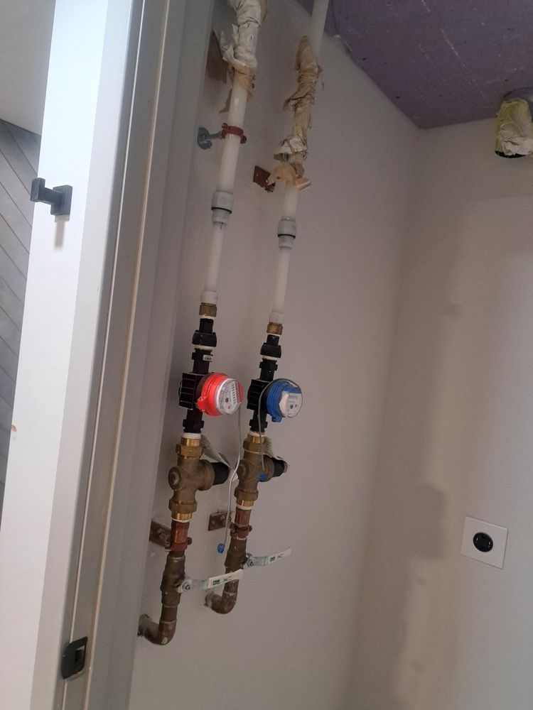 Slide of Oscars plumbing