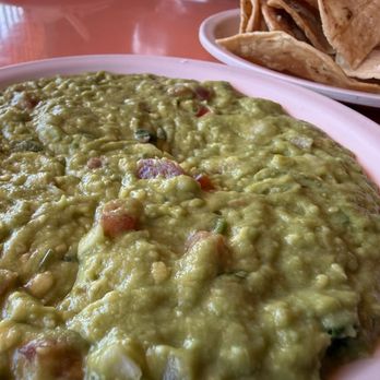 El Fogón del May - MEDIA DE GUACAMOLE - Tacos Near Me - Cancún, ROO