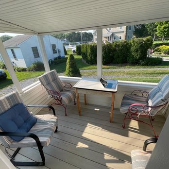 J & S Reeve Cottages - Vacation Rentals Near Me - Aquebogue, New York J & S Reeve Cottages - Vacation Rentals Near Me - Aquebogue, New York