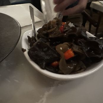 HUPO 琥珀 - Mushroom - Szechuan Near Me - Long Island City, New York HUPO 琥珀 - Mushroom - Szechuan Near Me - Long Island City, New York