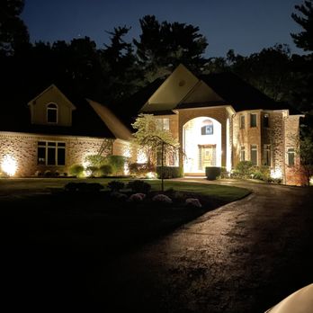 Landscape Design & Associates - Outdoor accents and lighting installed - Landscaping Near Me - Brighton, Michigan Landscape Design & Associates - Outdoor accents and lighting installed - Landscaping Near Me - Brighton, Michigan