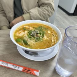 Tom Yum noodle