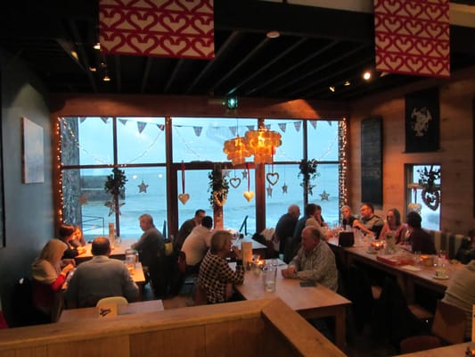 Sam's On The Beach by null