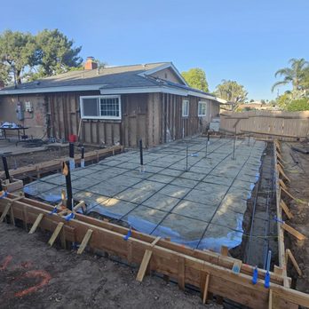 Dollhouse Construction - General Contractors Near Me