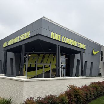 Nike Company Store - Sports Wear Near Me - Beaverton, Oregon Nike Company Store - Sports Wear Near Me - Beaverton, Oregon