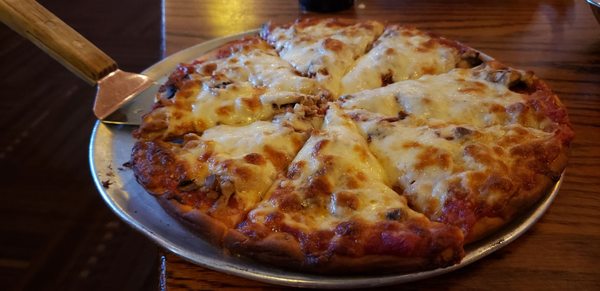 Cascarelli S Pizza 42 Photos 63 Reviews Pizza 103 E Main St Homer Mi United States Restaurant Reviews Phone Number