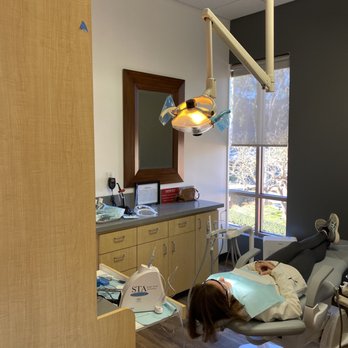 Roderick Lagunda, DDS - More spacious compared to old office - General Dentistry Near Me - Irvine, California Roderick Lagunda, DDS - More spacious compared to old office - General Dentistry Near Me - Irvine, California