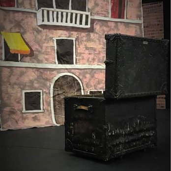 Laughing Owl Productions - Their childrens' productions are "out of the trunk"...Theatrical magic comes out of it! - Performing Arts Near Me