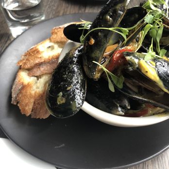 The North Fork - Mussels - New American Near Me - New York, New York