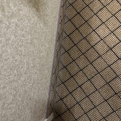 Holiday Inn Express & Suites - The carpet