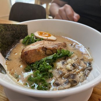 Silverlake Ramen - Garlic truffle ramen - Ramen Near Me - Atlanta, Georgia Silverlake Ramen - Garlic truffle ramen - Ramen Near Me - Atlanta, Georgia