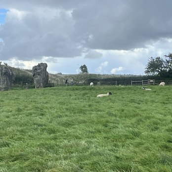 Avebury Stone Circle - Landmarks & Historical Buildings Near Me - Marlborough, WIL