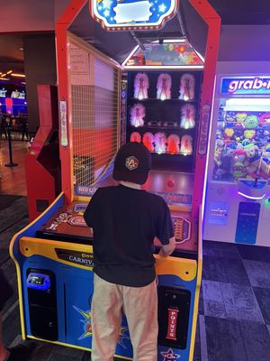 Lucky Strike Riverside by null