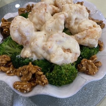 Golden Wonton King - Walnut shrimp - Cantonese Near Me - Flushing, New York