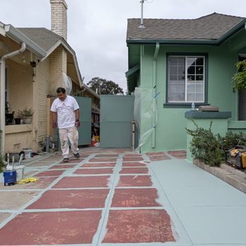 Crew Color Painting - Finishin g the driveway - Painters Near Me - Oakland, California