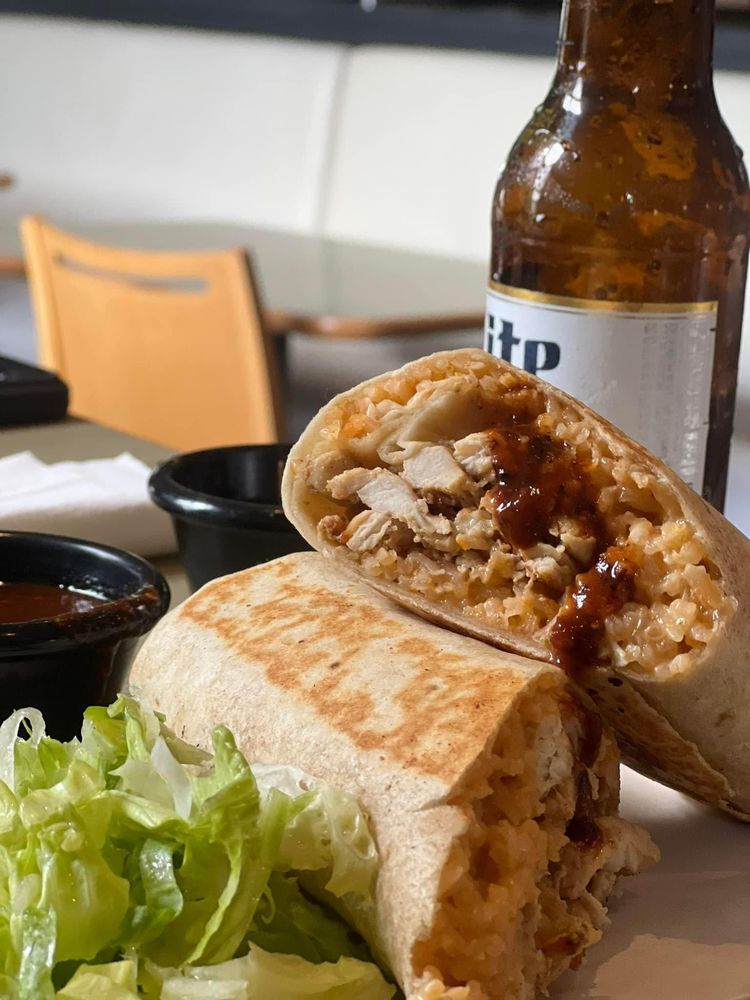 Queens Grill & Cantina