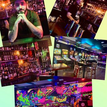 Nice Guys Pizza - Zach, Frampy and interior - Pizza Near Me - Cape Coral, Florida Nice Guys Pizza - Zach, Frampy and interior - Pizza Near Me - Cape Coral, Florida