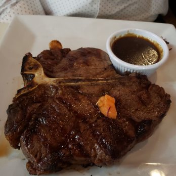 Fernandes steakhouse - Barbecued Certified Angus Beef ® T. Bone Steak (24oz) - Portuguese Near Me - Newark, New Jersey