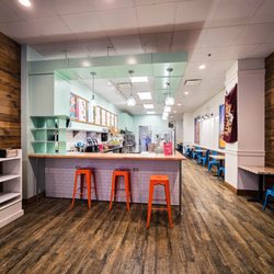 Tropical Smoothie Cafe