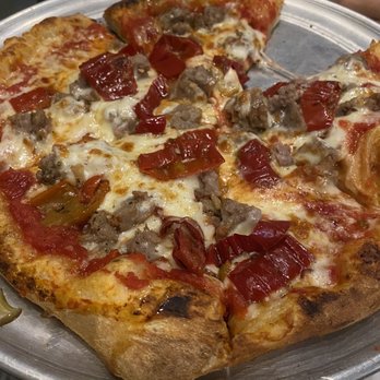 Pizzeria Serio - Pizza - Pizza Near Me - Chicago, Illinois