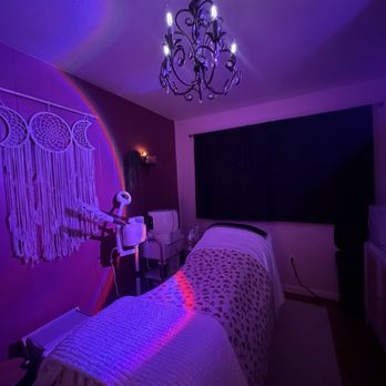 Serenity Salon & Spa - Facial - Hair Salons Near Me - Tracy, California