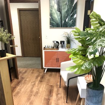 Greenleaf Waxing Studio - Lobby - Waiting Room - Waxing Near Me - Troy, Michigan Greenleaf Waxing Studio - Lobby - Waiting Room - Waxing Near Me - Troy, Michigan