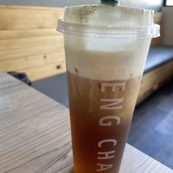 Feng Cha Teahouse - Light roasted oolong tea w/ sea salt foam - Desserts Near Me - Newark, California