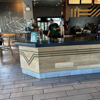 Starbucks - Coffee & Tea Near Me - Fresno, California Starbucks - Coffee & Tea Near Me - Fresno, California