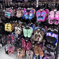 Kid to Kid - We buy, sell, trade great condition kid shoes!