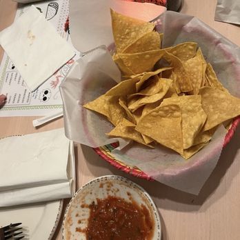 El Camino Mexican Kitchen - Chips and salsa - Mexican Near Me - Wilmington, Delaware El Camino Mexican Kitchen - Chips and salsa - Mexican Near Me - Wilmington, Delaware